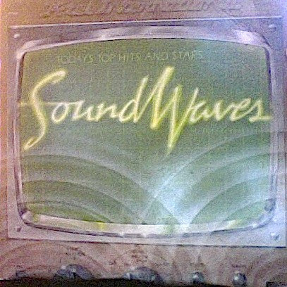 Soundwaves (used)