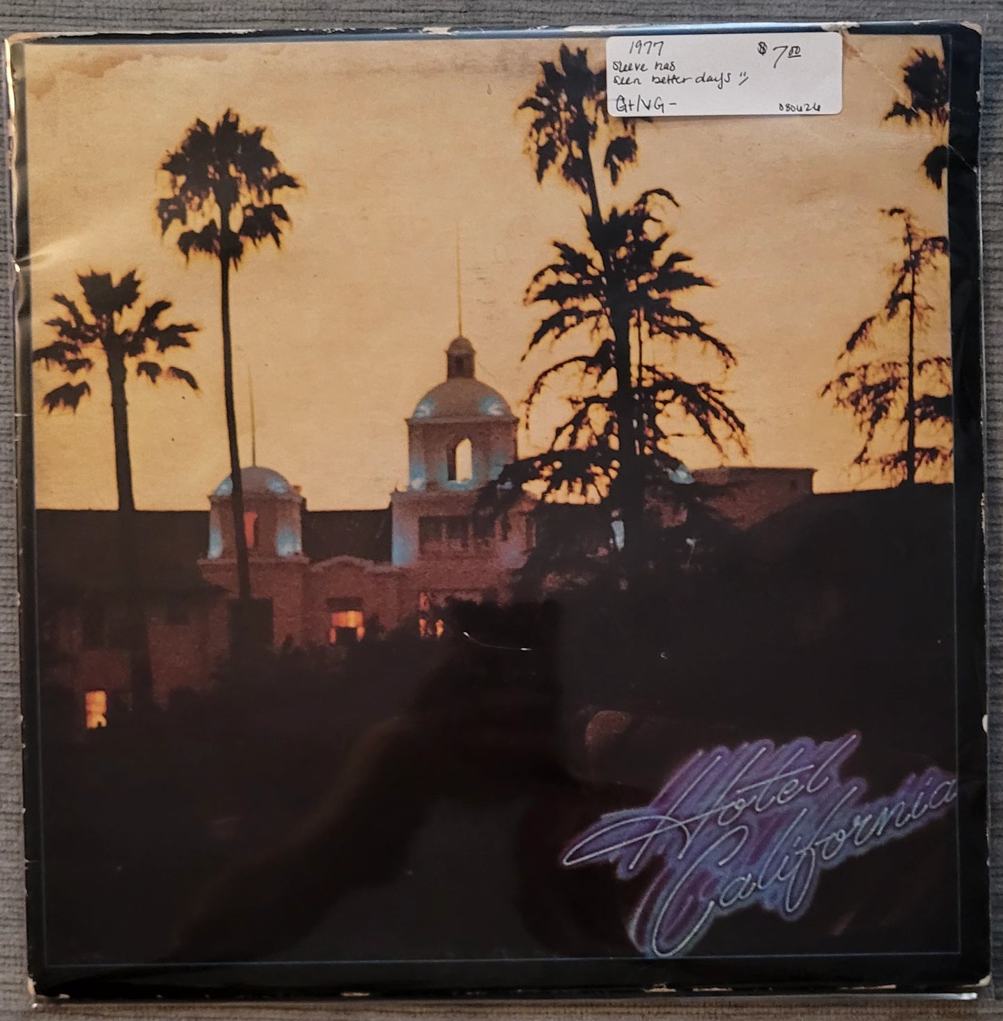 Eagles – Hotel California (used)(1977 Pressing) G+/VG-