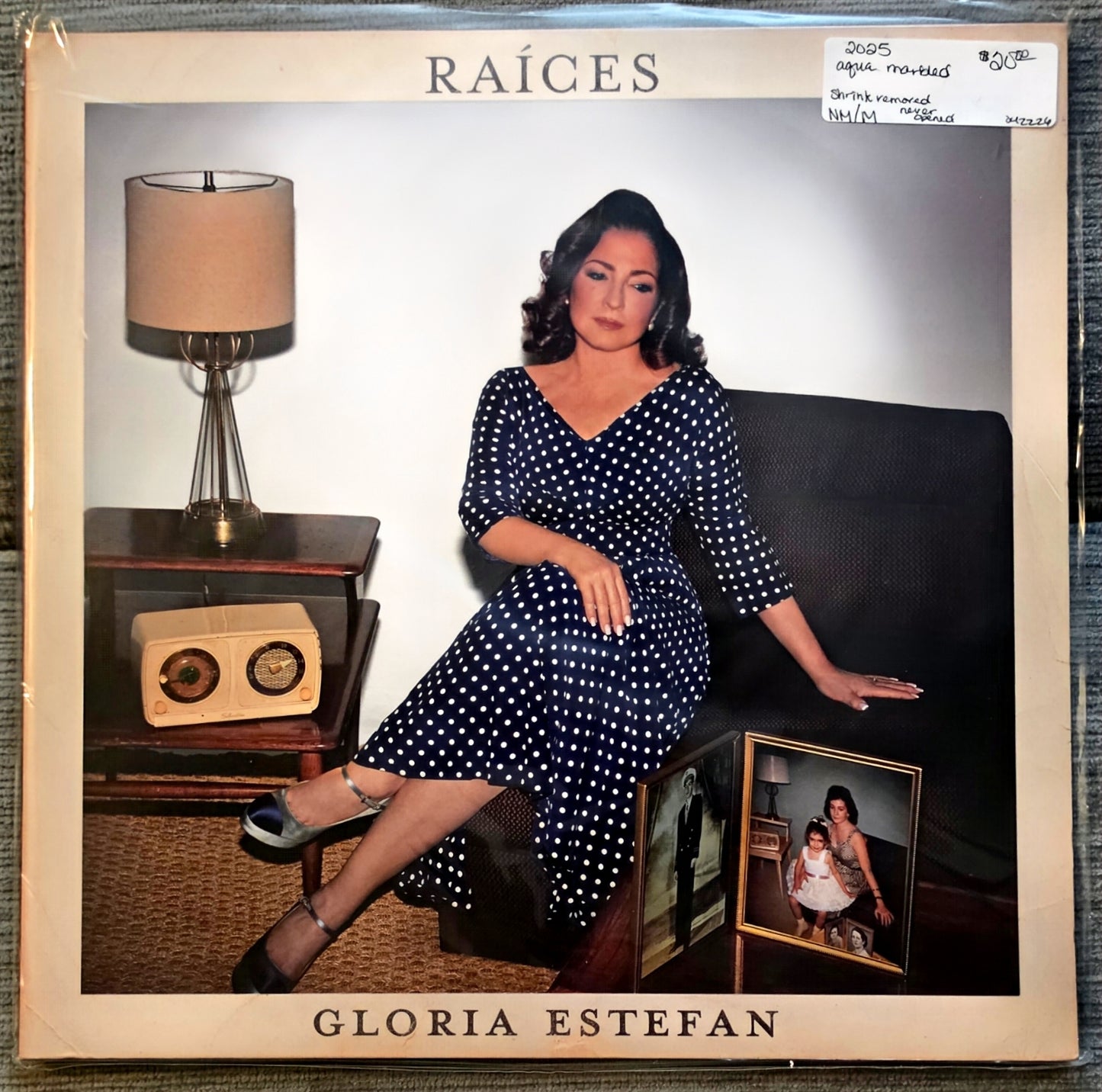 Gloria Estefan – Raíces (new)(2025 Pressing)
